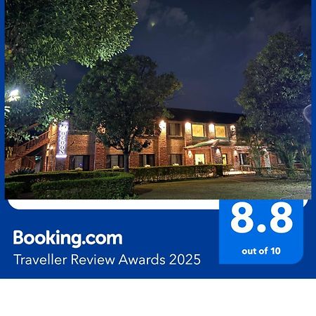 데라둔 The Cocoon B&B 외부 사진