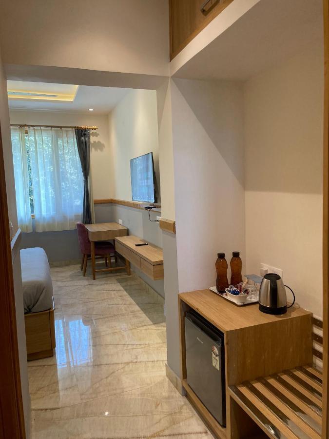 데라둔 The Cocoon B&B 외부 사진
