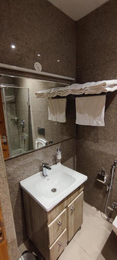 데라둔 The Cocoon B&B 외부 사진