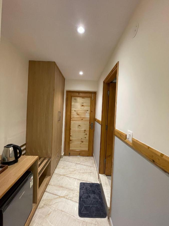데라둔 The Cocoon B&B 외부 사진