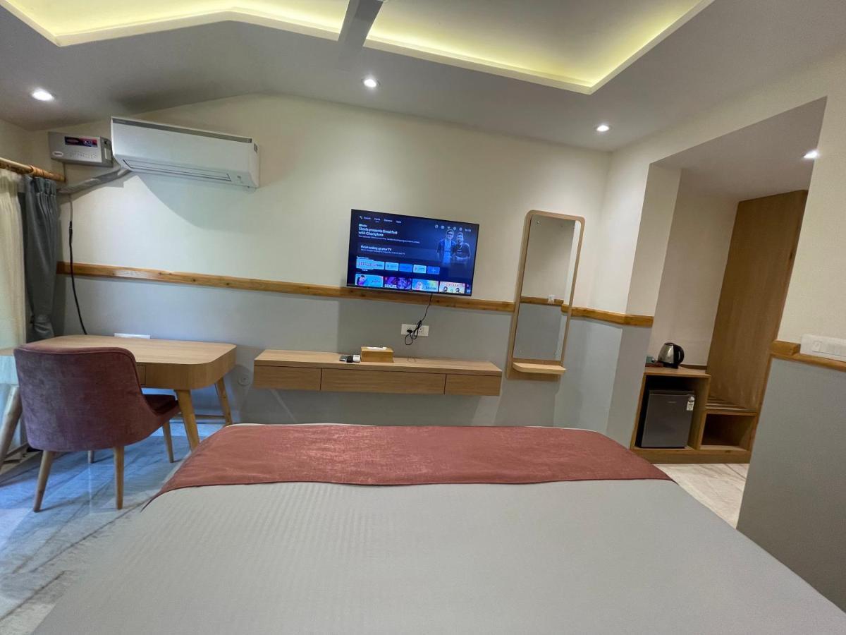 데라둔 The Cocoon B&B 외부 사진