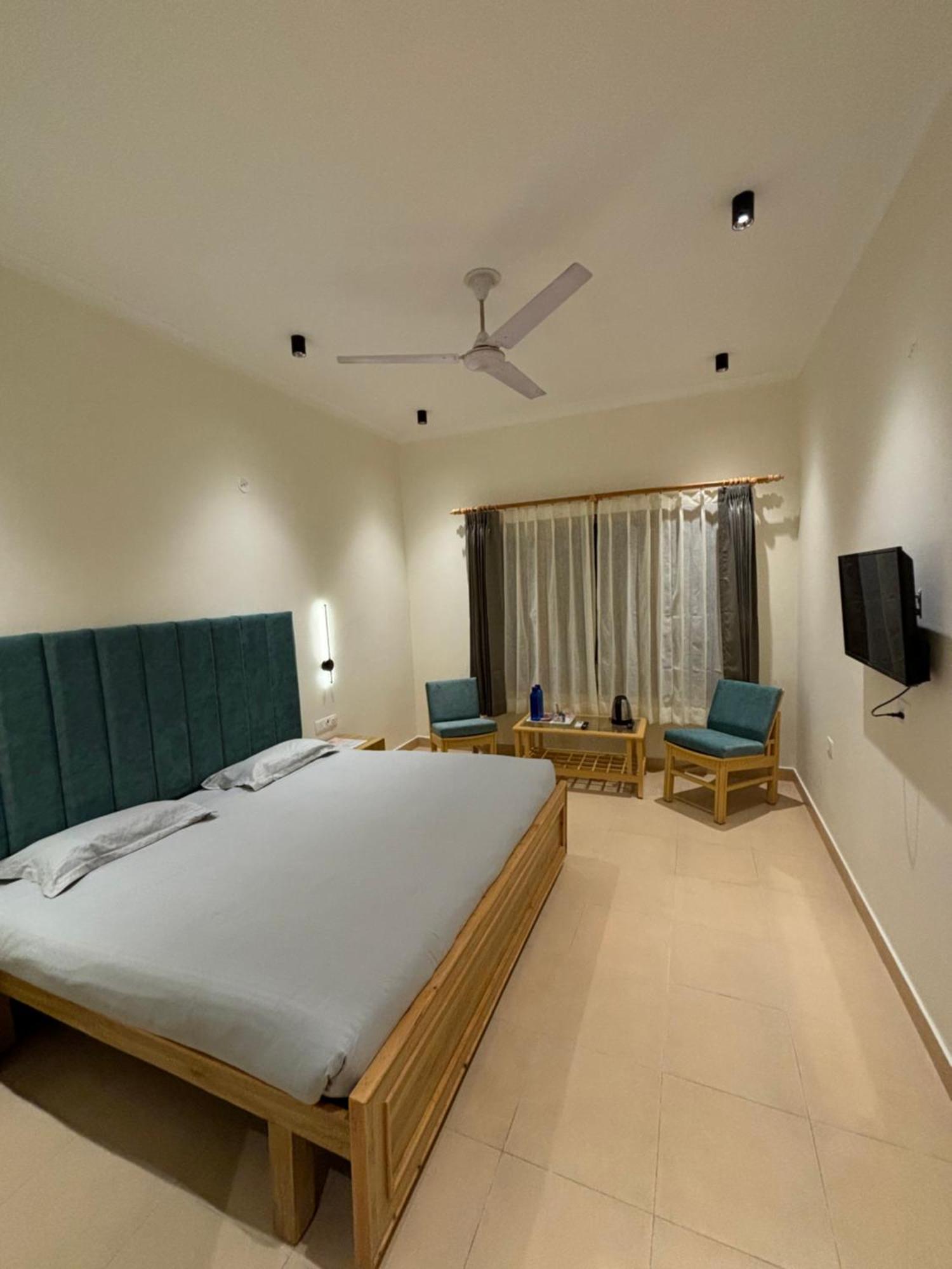 데라둔 The Cocoon B&B 외부 사진
